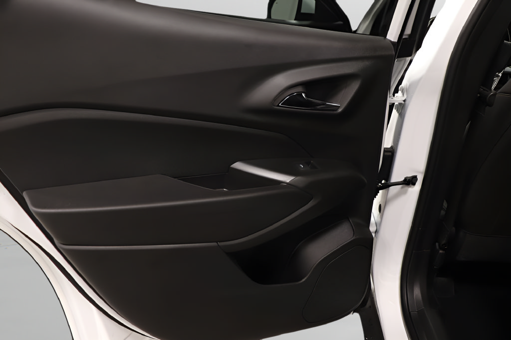 2026 Chevrolet Trax LT - Photo 21