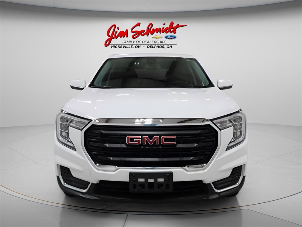 Used 2024 GMC Terrain SLE SUV
