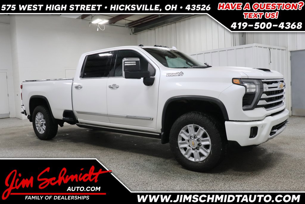 2024 Chevrolet Silverado 2500HD High Country's photo