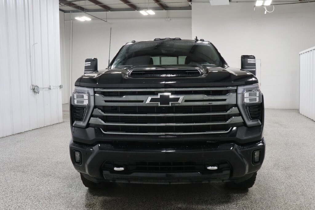 Used 2024 Chevrolet Silverado 2500 HD High Country Truck Crew Cab
