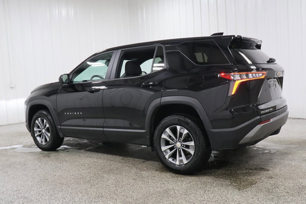 Used 2025 Chevrolet Equinox LT SUV