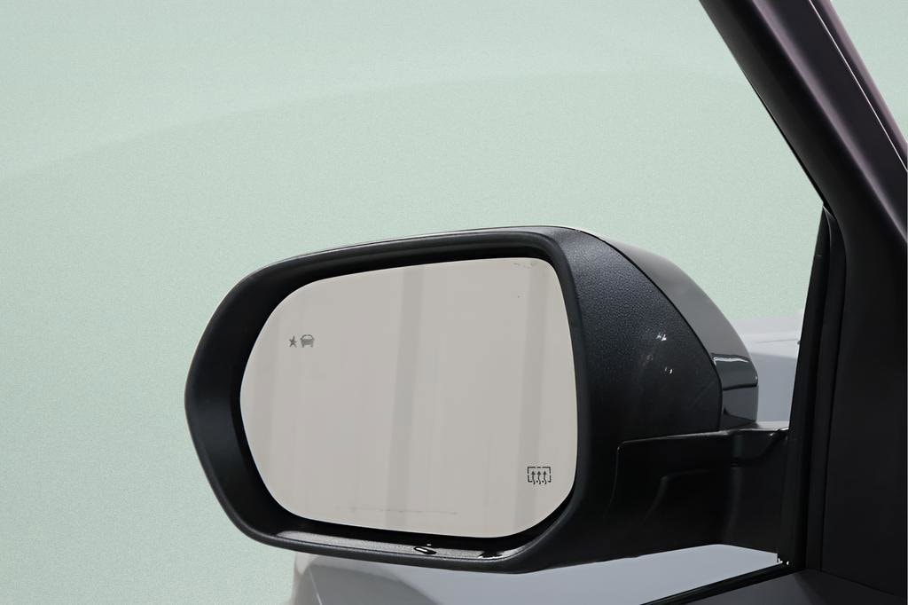 2026 Chevrolet Equinox LT - Photo 24