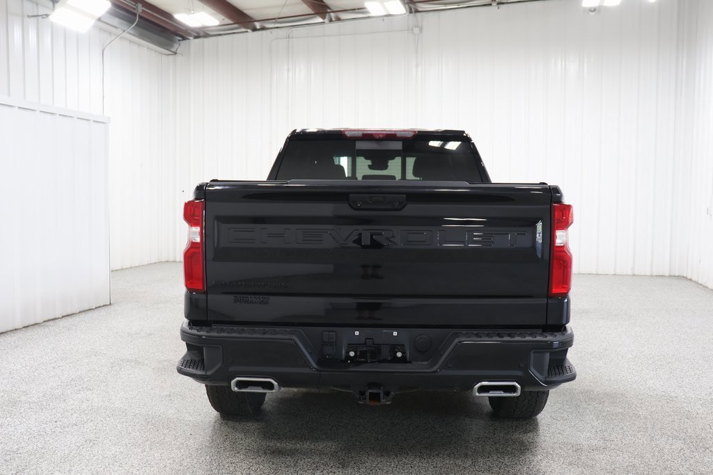 2023 Chevrolet Silverado 1500 High Country photo 4