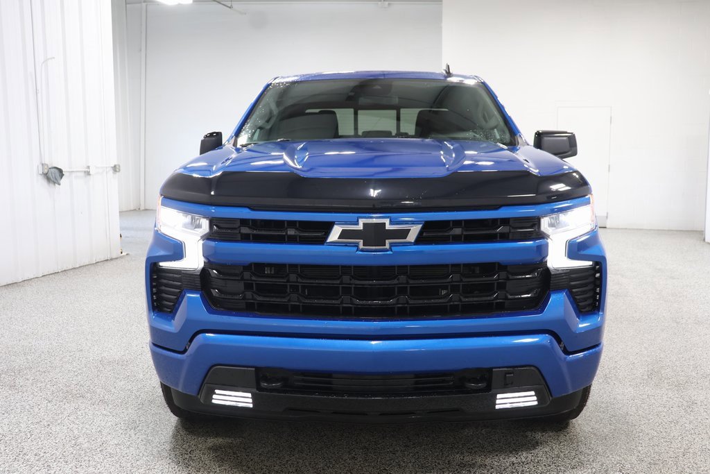 2024 Chevrolet Silverado 1500 RST photo 3