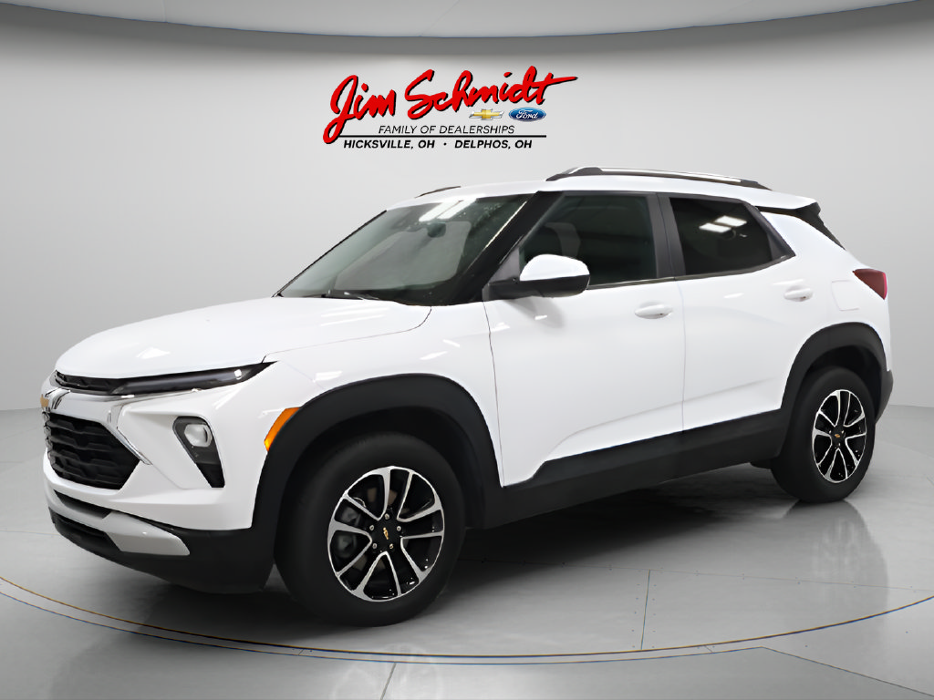 Used 2025 Chevrolet Trailblazer LT SUV