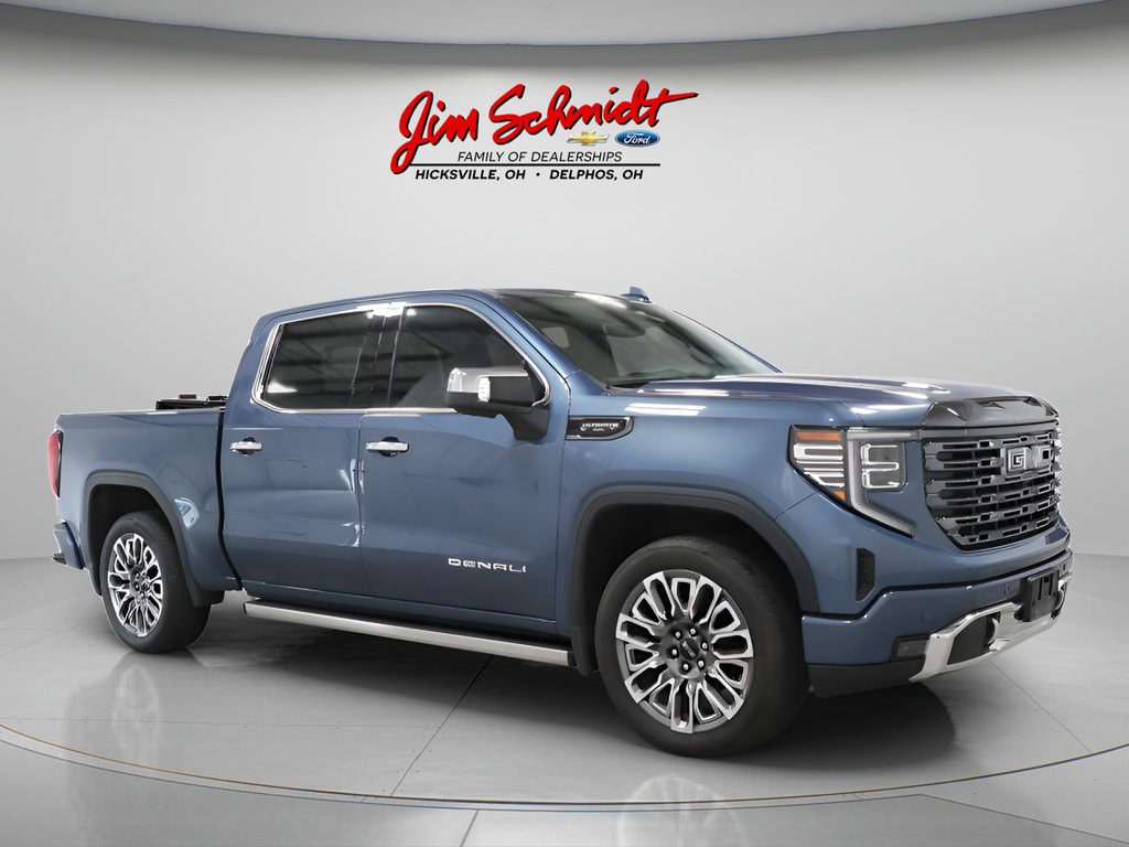 Used GMC Trucks & SUVs in Hicksville | Jim Schmidt Chevrolet of