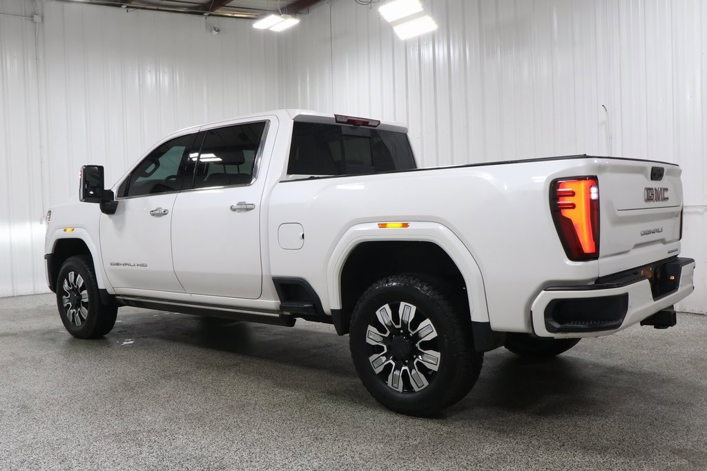 2024 Gmc Sierra 2500 HD Denali photo 4