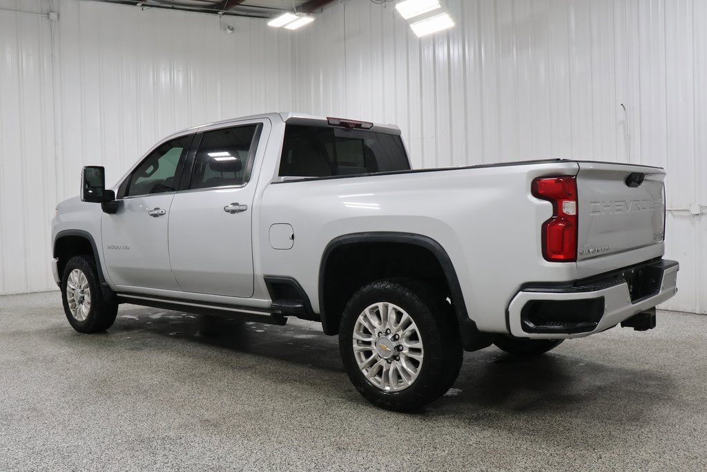 2021 Chevrolet Silverado 2500HD High Country photo 3