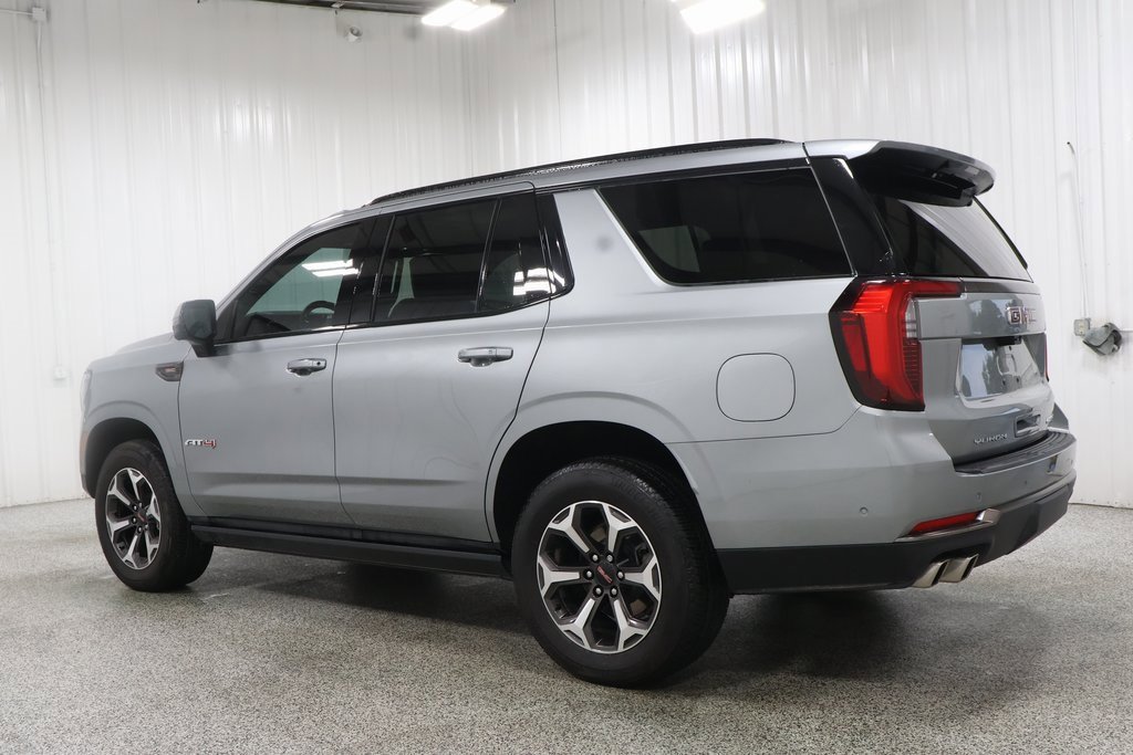 2025 Gmc Yukon AT4 Ultimate photo 3