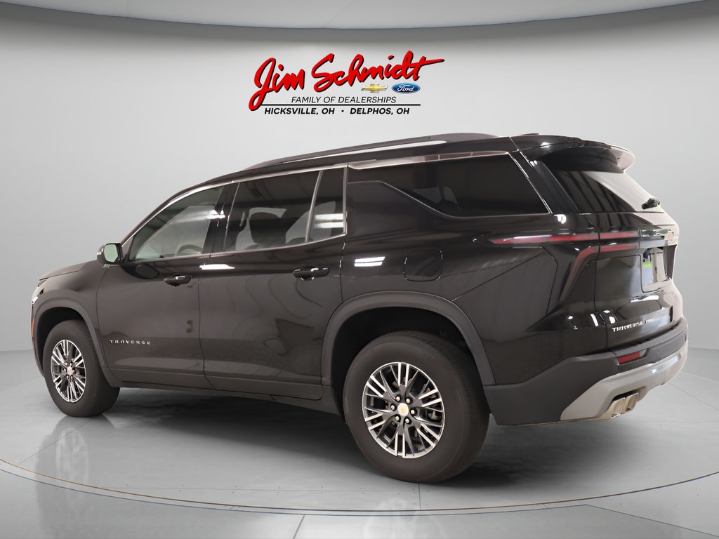 Used 2026 Chevrolet Traverse LT SUV