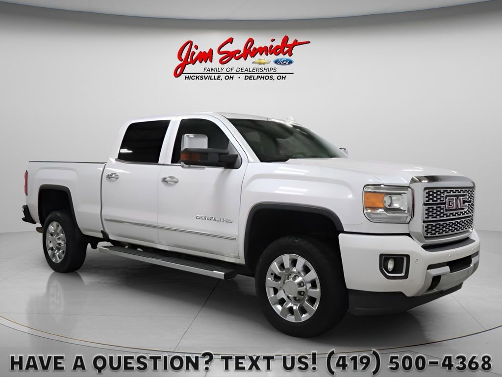 2018 GMC Sierra 4WD Crew Cab Standard Box Denali's photo