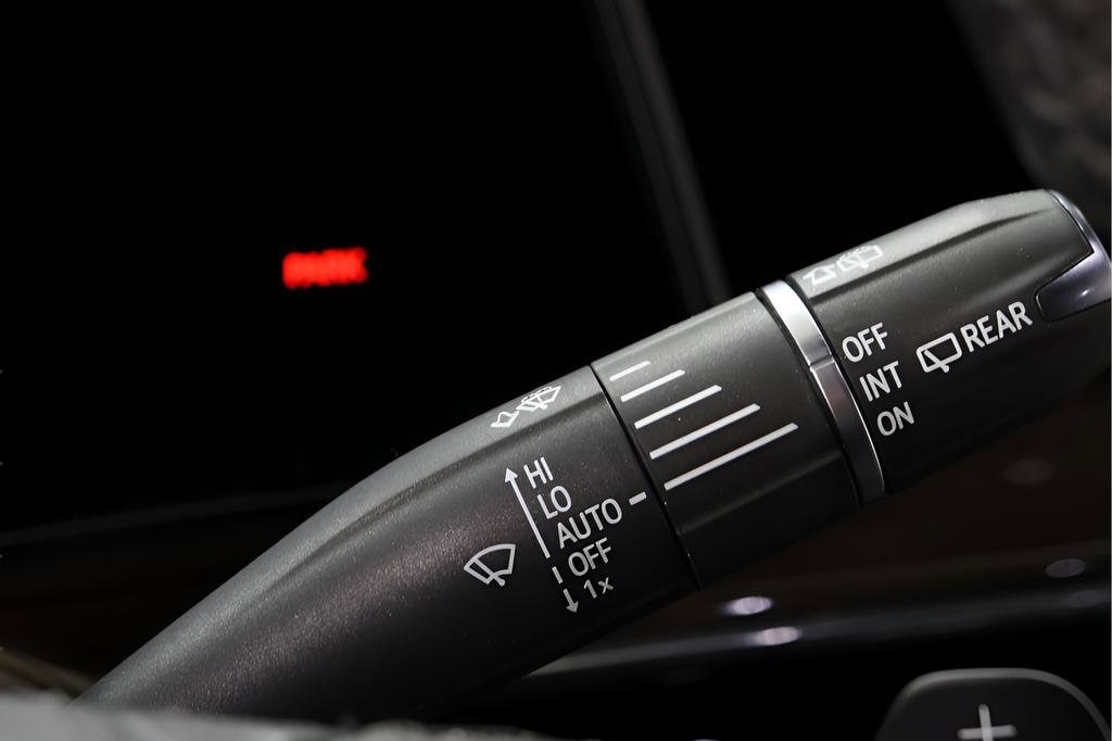 2024 Cadillac Escalade ESV Sport Platinum - Photo 20