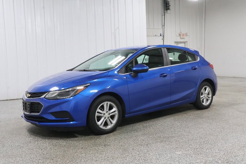 Used 2017 Chevrolet Cruze LT Hatchback