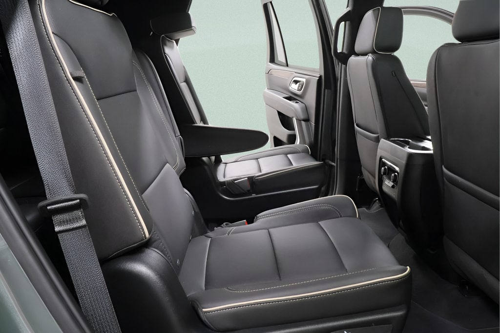 2024 Chevrolet Tahoe Premier - Photo 36