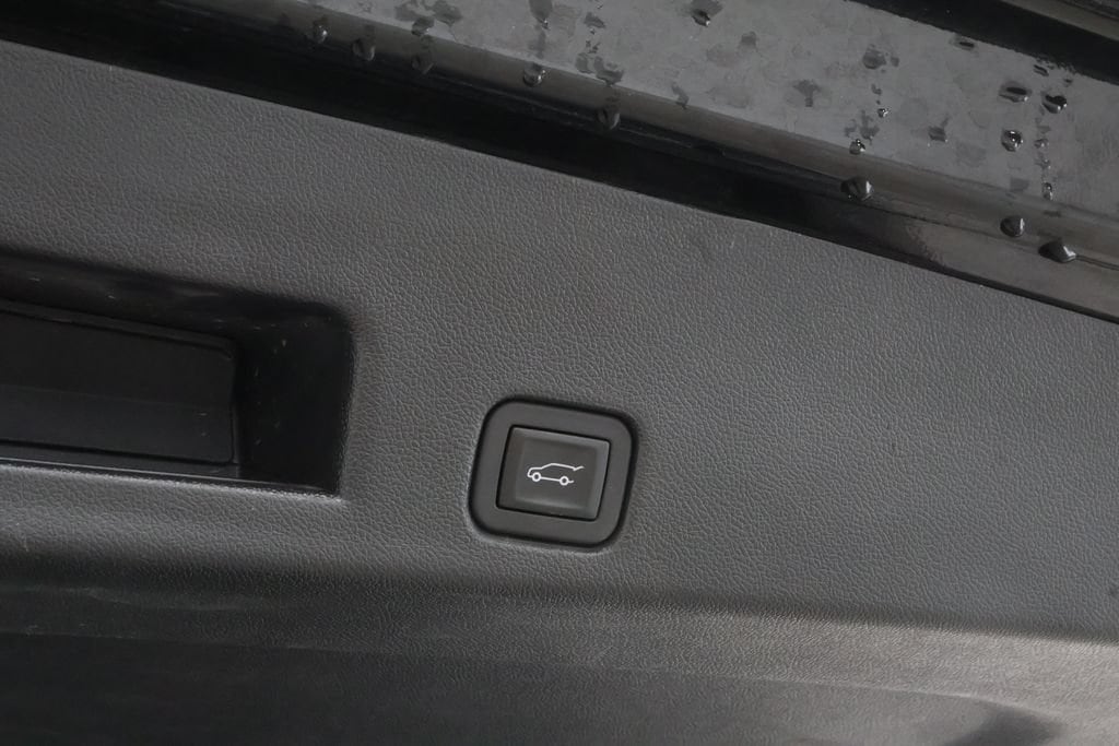 2024 Chevrolet Traverse 2LT - Photo 30