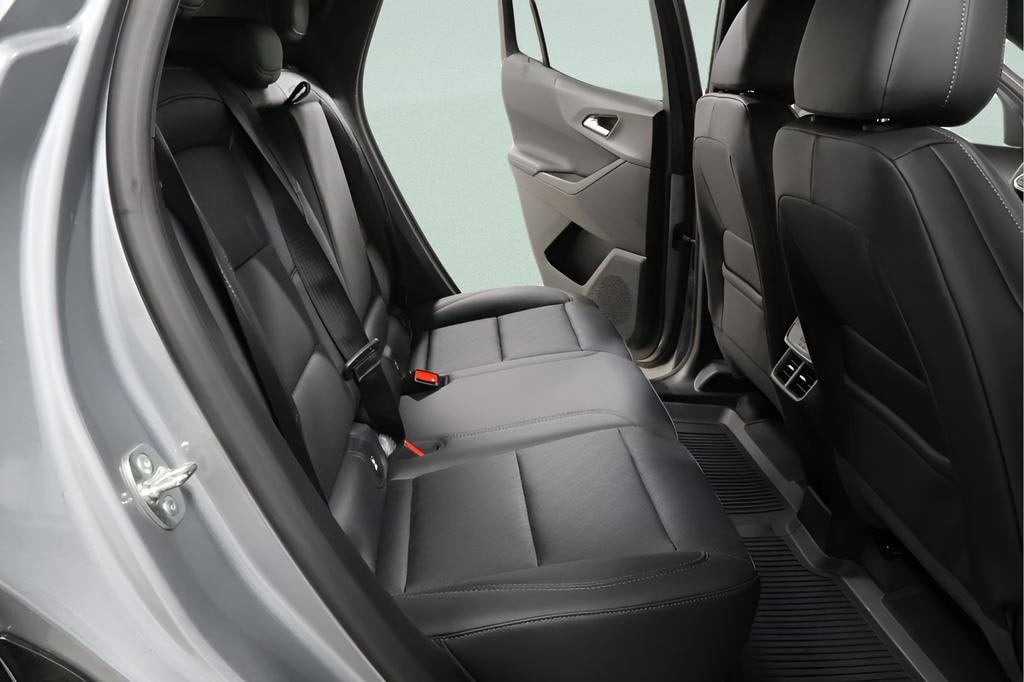 2026 Chevrolet Equinox LT - Photo 33