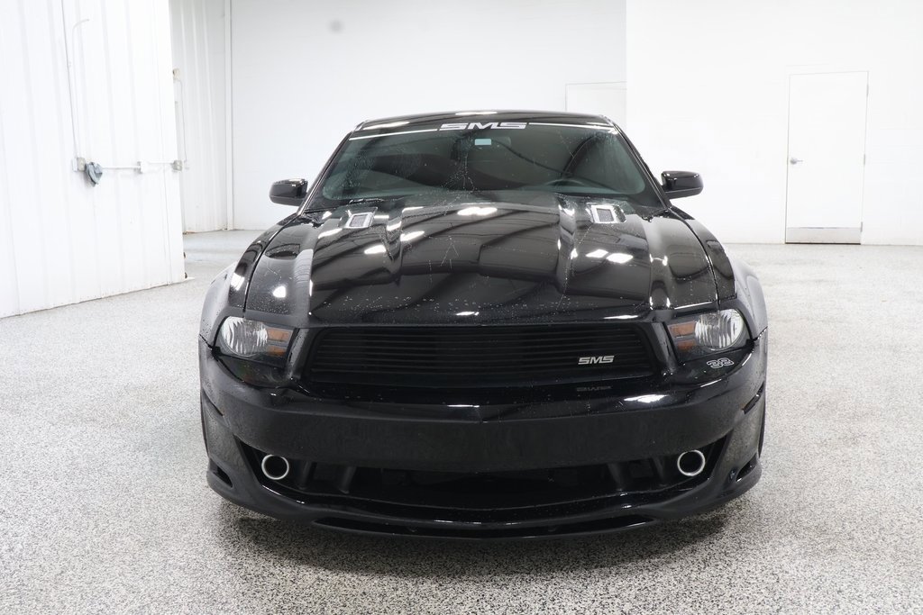 2011 Ford Mustang GT photo 2