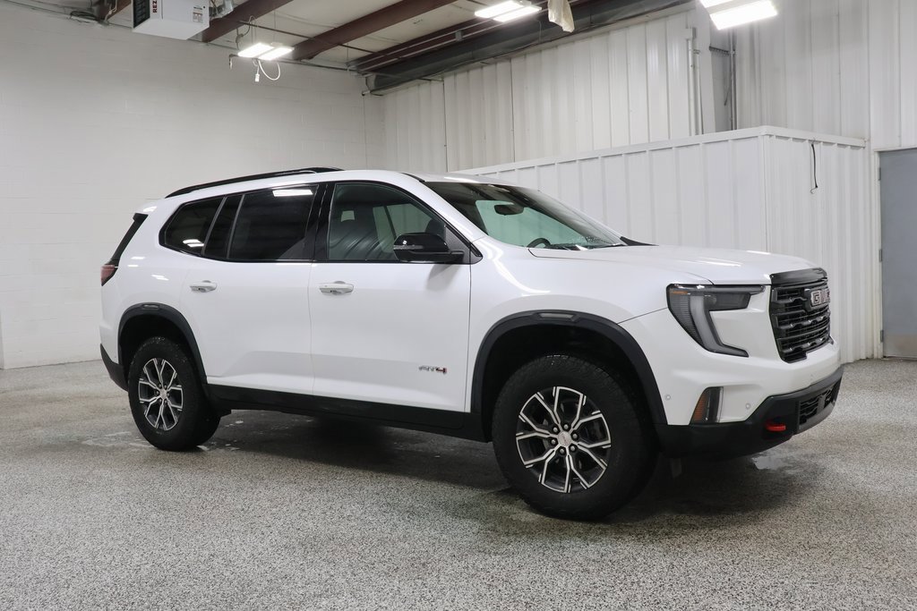 2024 GMC Acadia AT4's photo
