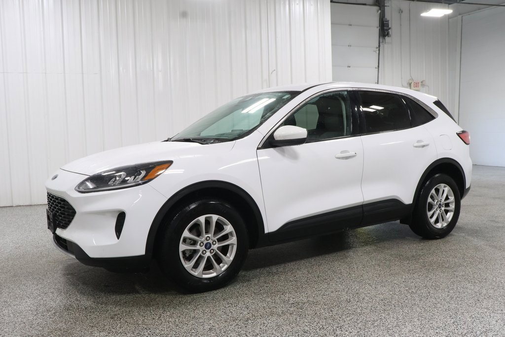 2021 Ford Escape SE photo 2