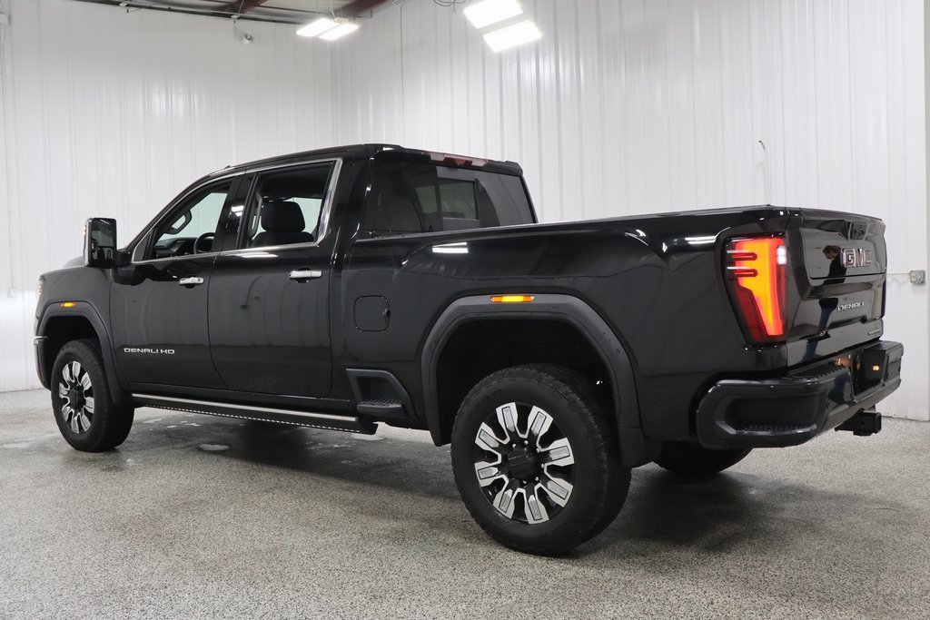 2024 Gmc Sierra 2500 HD Denali photo 4