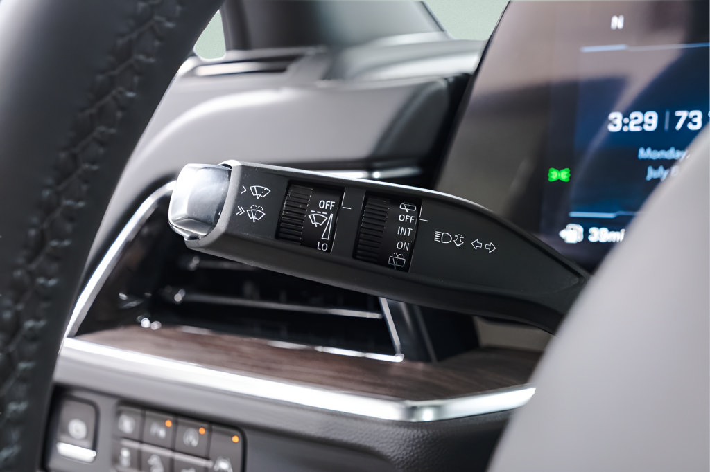 2026 Chevrolet Tahoe Premier - Photo 18
