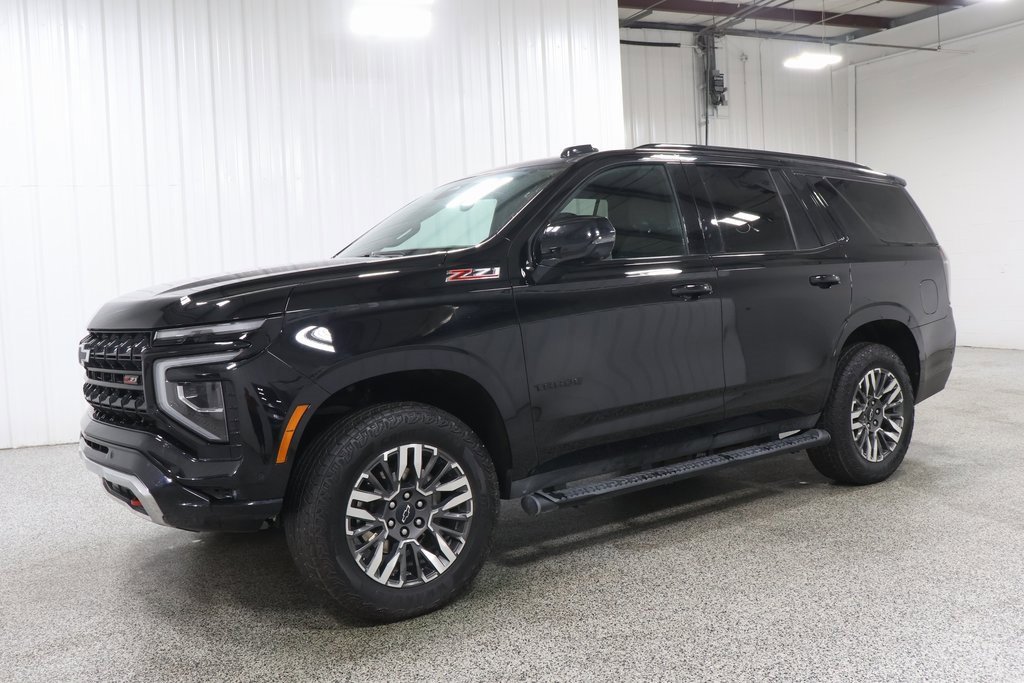 2025 Chevrolet Tahoe Z71 photo 2