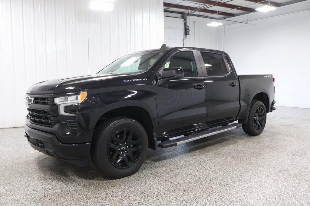 Used 2023 Chevrolet Silverado 1500 RST with VIN 2GCUDEED7P1145307 for sale in Hicksville, OH