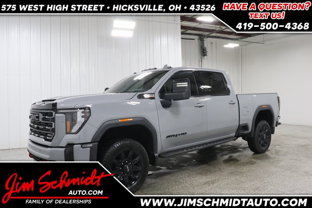 2025 GMC Sierra 2500HD AT4's photo