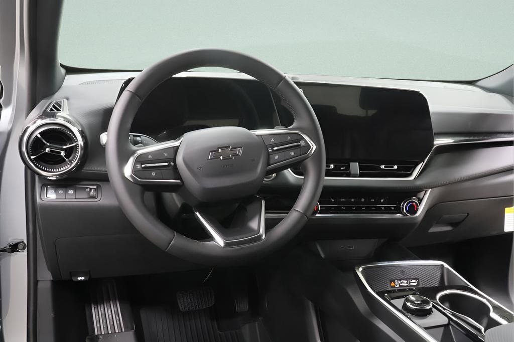 2026 Chevrolet Equinox LT - Photo 9