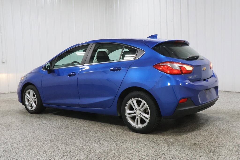 Used 2017 Chevrolet Cruze LT Hatchback
