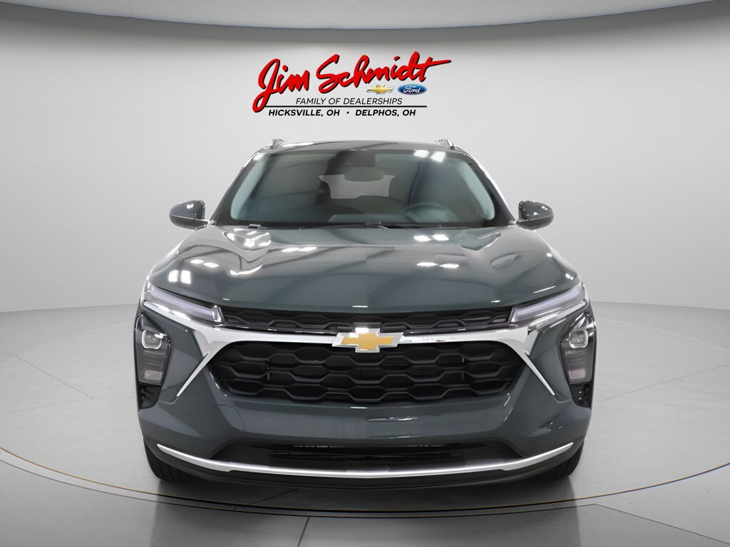 New 2026 Chevrolet Trax LT SUV