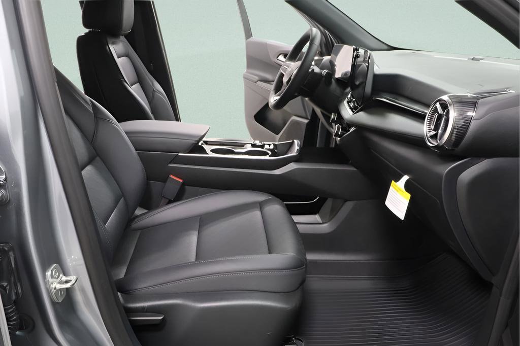 2026 Chevrolet Equinox LT - Photo 35