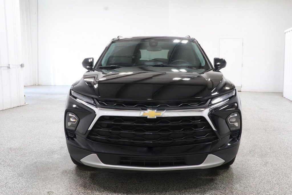 2023 Chevrolet Blazer 2LT photo 2