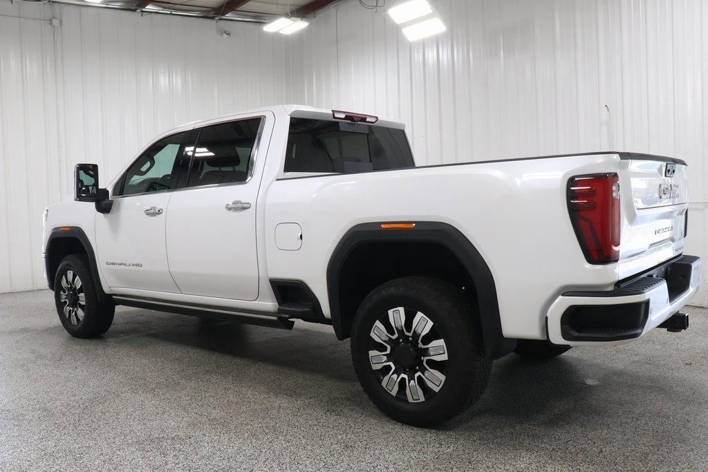 2024 Gmc Sierra HD Denali photo 4