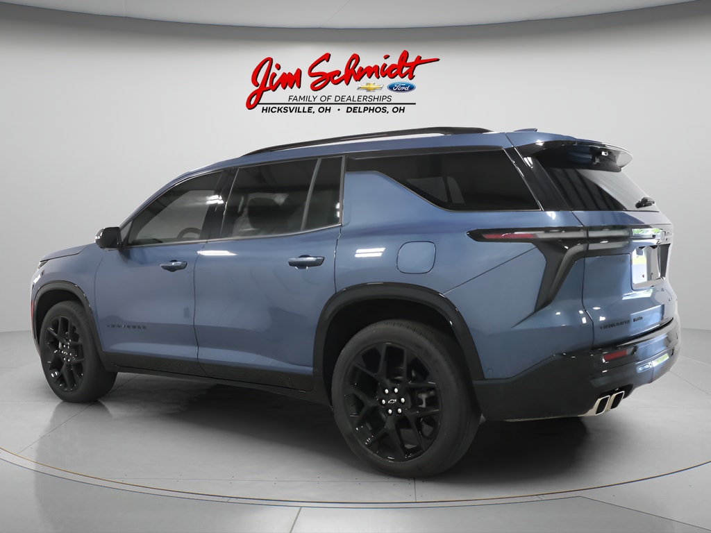 Used 2025 Chevrolet Traverse RS SUV