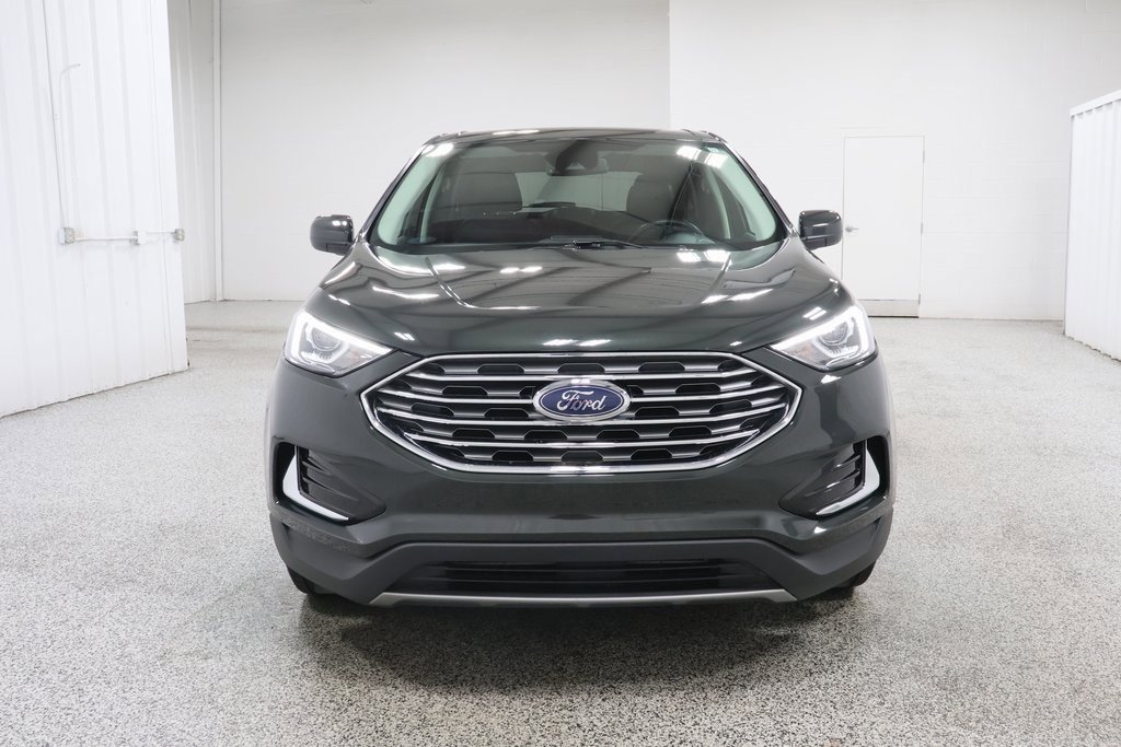 2022 Ford Edge SEL photo 3