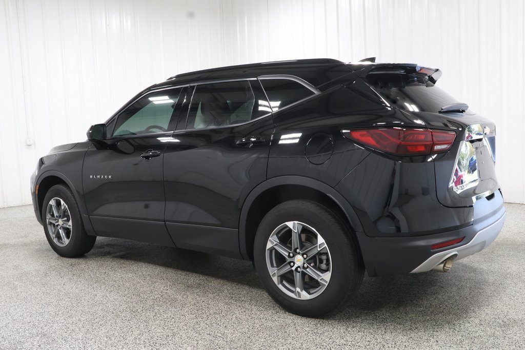 2023 Chevrolet Blazer 2LT photo 3