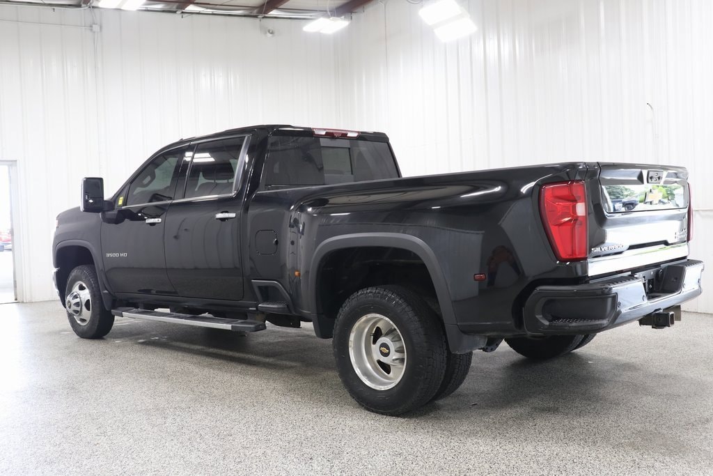 Used 2023 Chevrolet Silverado 3500 HD High Country DRW Truck Crew Cab