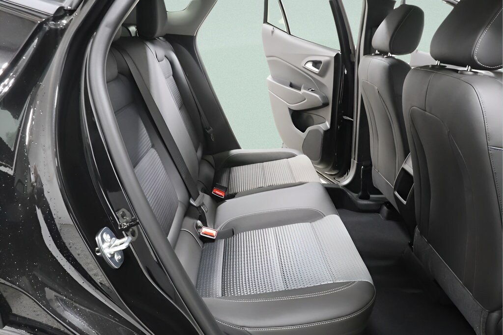 2026 Chevrolet Trax LT - Photo 27