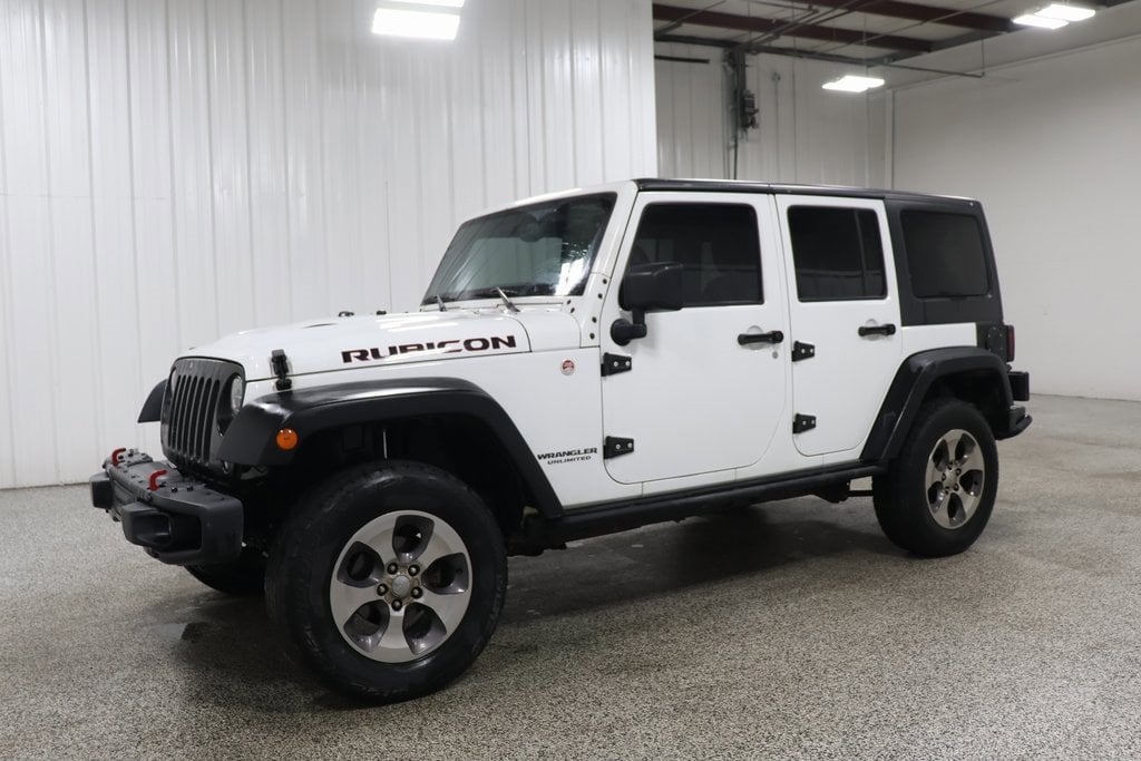Used 2015 Jeep Wrangler Unlimited Rubicon with VIN 1C4BJWFG1FL524164 for sale in Hicksville, OH