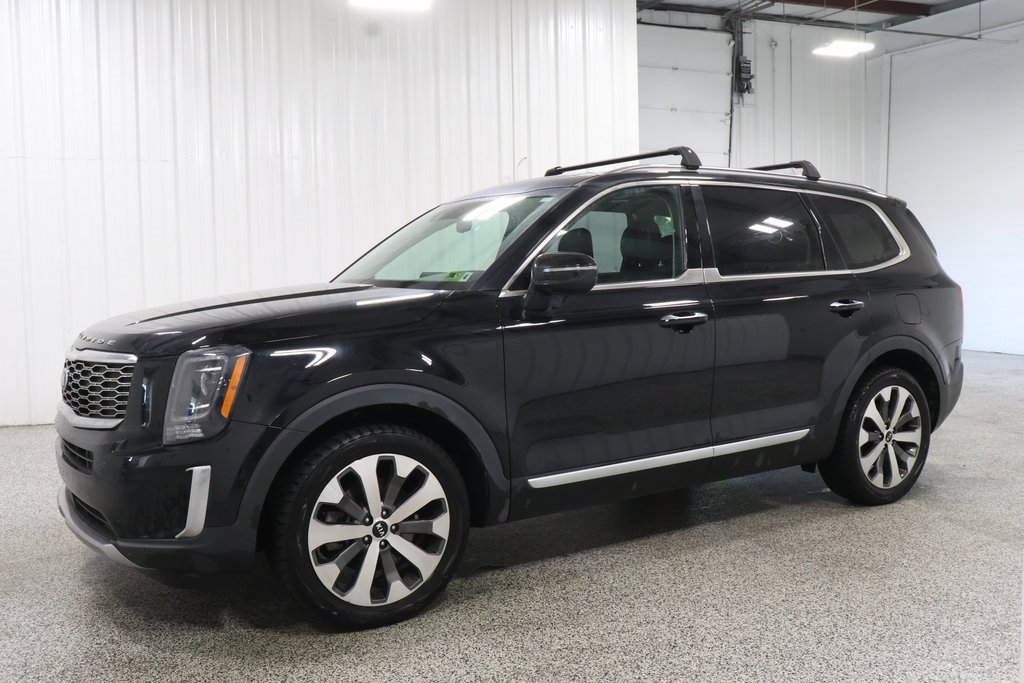 2021 Kia Telluride S photo 2
