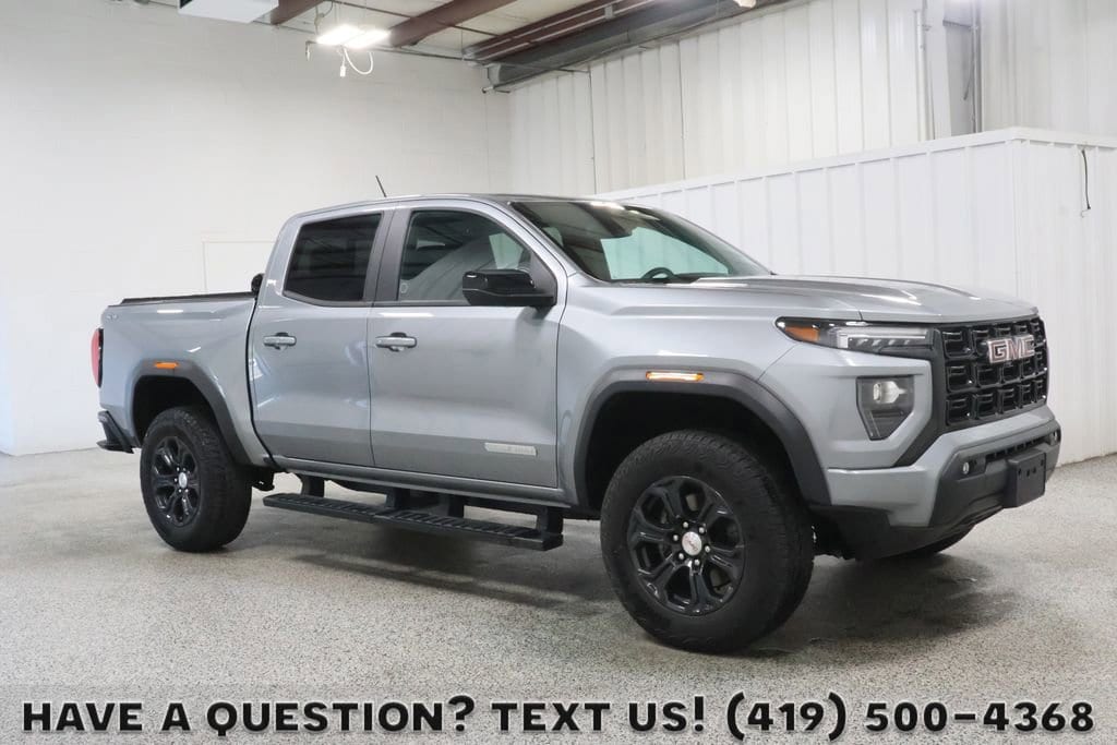 2023 GMC Canyon Elevation 4WD Crew Cab Short Box's photo