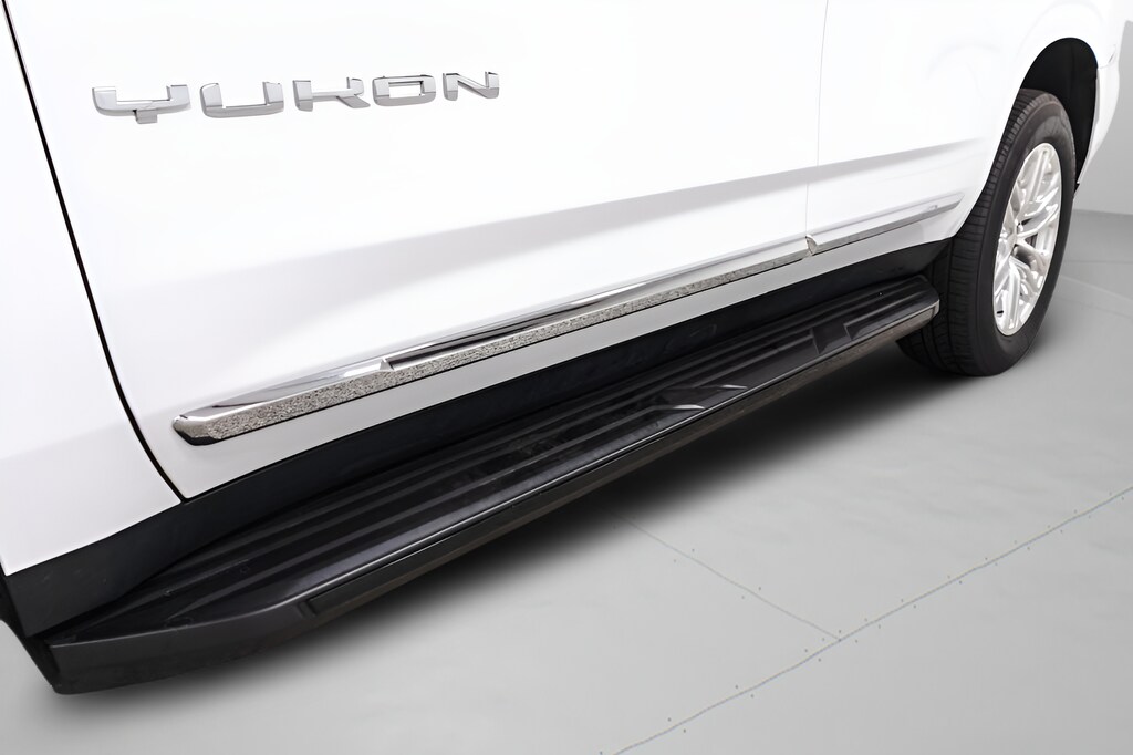 2024 GMC Yukon SLT - Photo 38