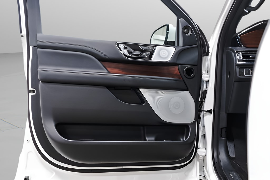 2023 Lincoln Navigator Reserve - Photo 27