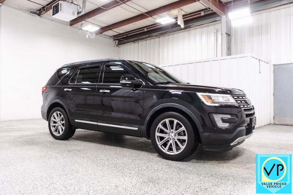 2017 Ford Explorer Limited's photo
