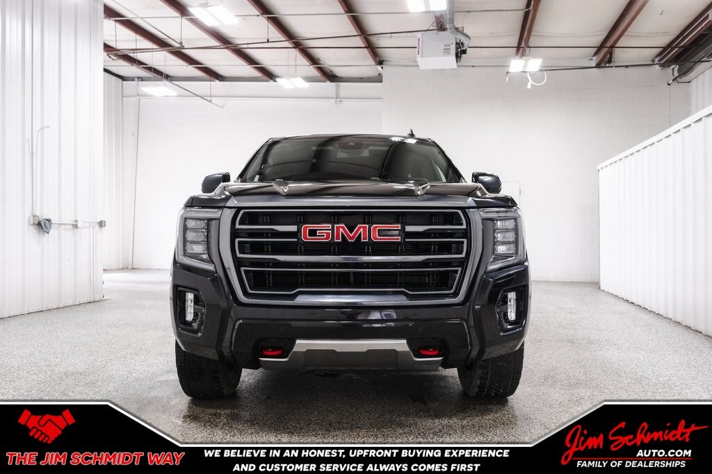 2023 Gmc Yukon AT4 photo 2