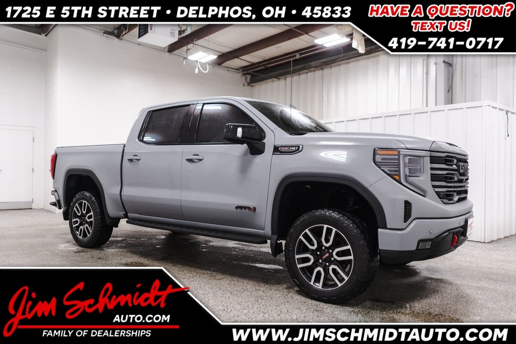 2024 GMC Sierra 1500 AT4's photo