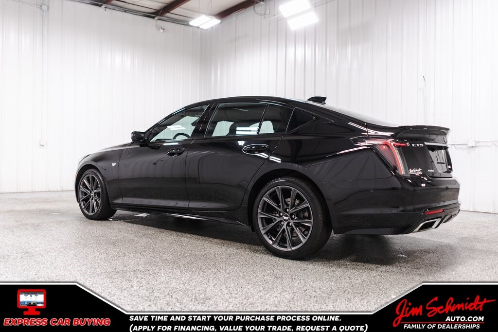 2025 Cadillac CT5 Sport photo 4