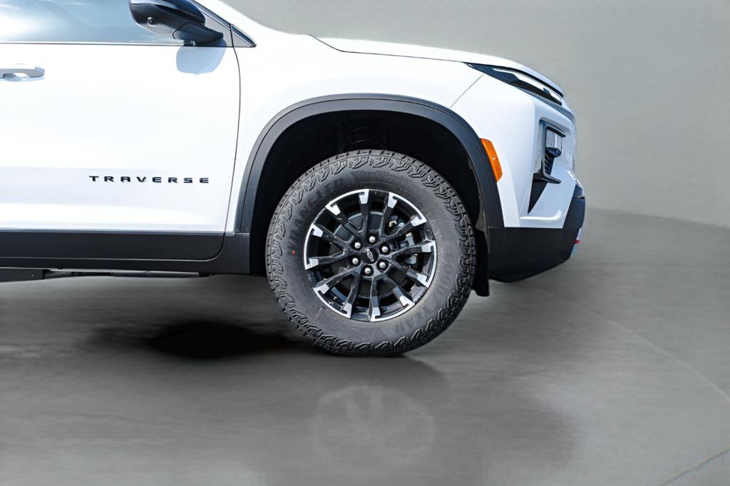 2026 Chevrolet Traverse Z71 - Photo 7