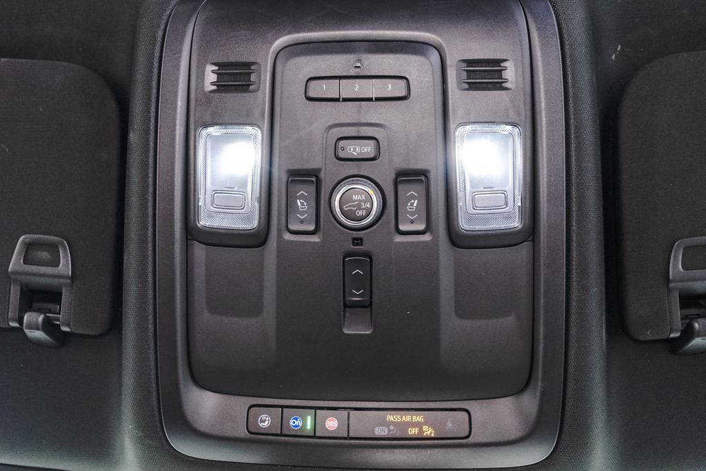 2023 GMC Yukon XL Denali - Photo 19